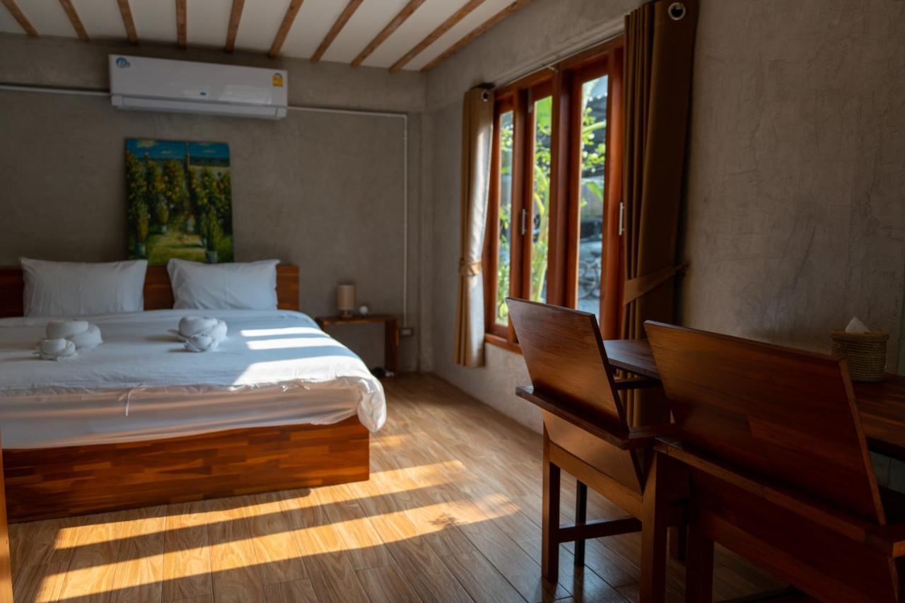 Banmai87 Guest House บ้านไม้87 เกสต์เฮ้าส์ Phra Nakhon Si Ayutthaya Exterior foto