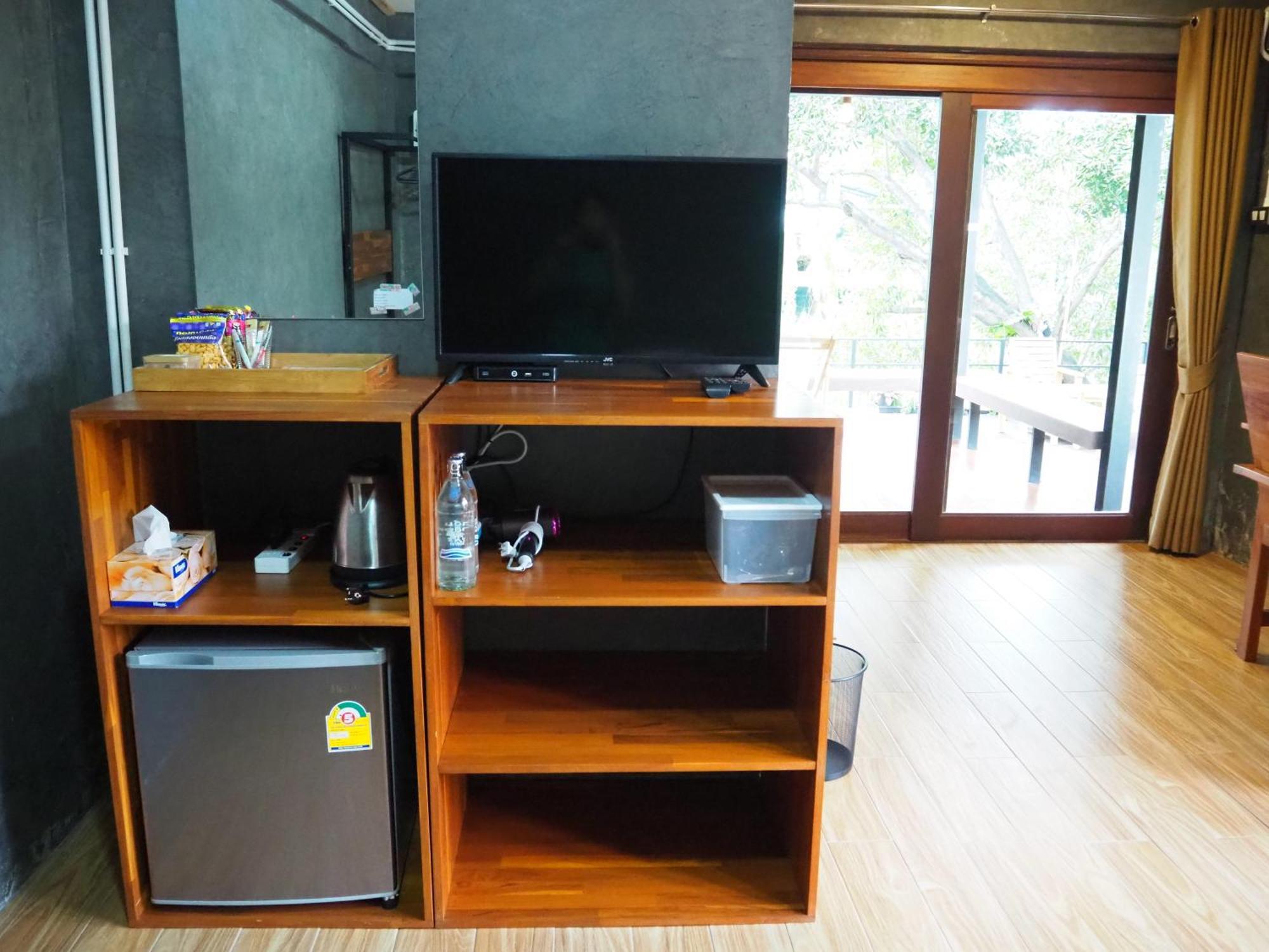 Banmai87 Guest House บ้านไม้87 เกสต์เฮ้าส์ Phra Nakhon Si Ayutthaya Exterior foto