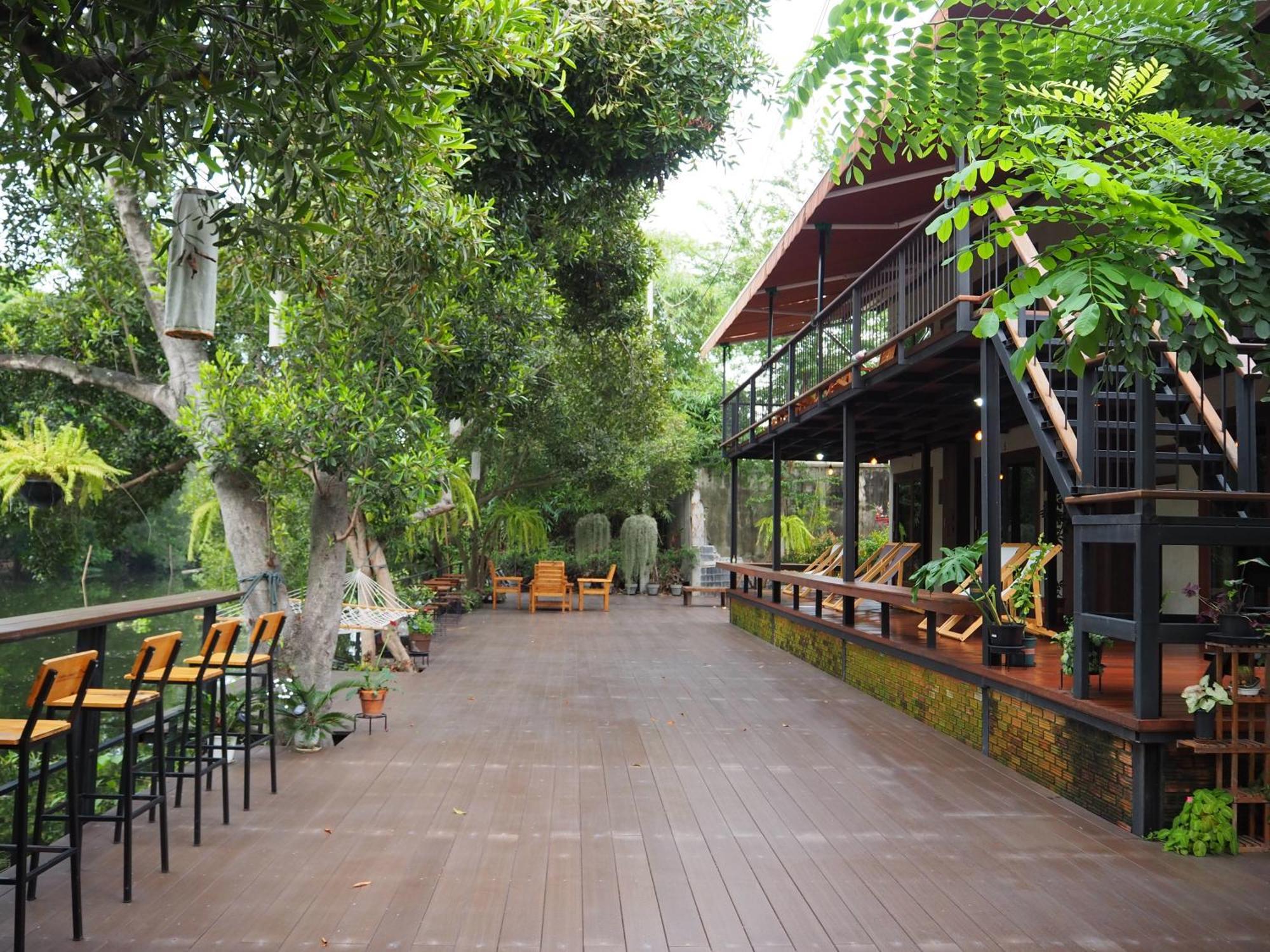 Banmai87 Guest House บ้านไม้87 เกสต์เฮ้าส์ Phra Nakhon Si Ayutthaya Exterior foto